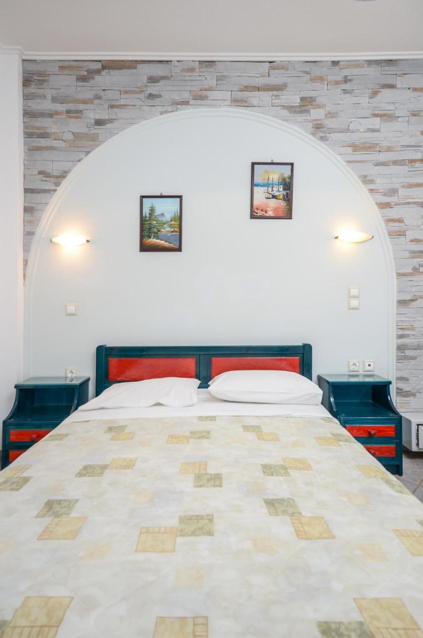 Polemis Studios & Apartments Agia Anna  Buitenkant foto