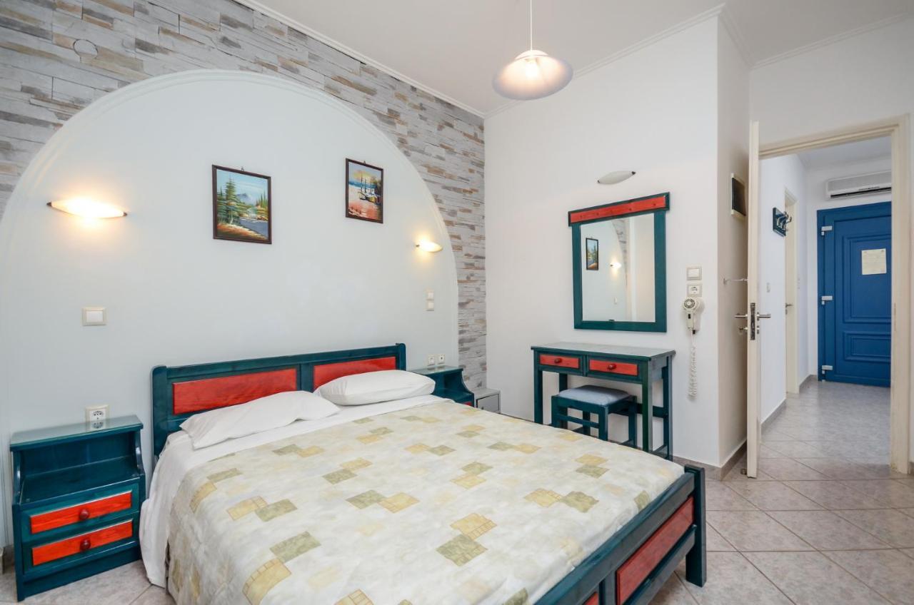 Polemis Studios & Apartments Agia Anna  Buitenkant foto