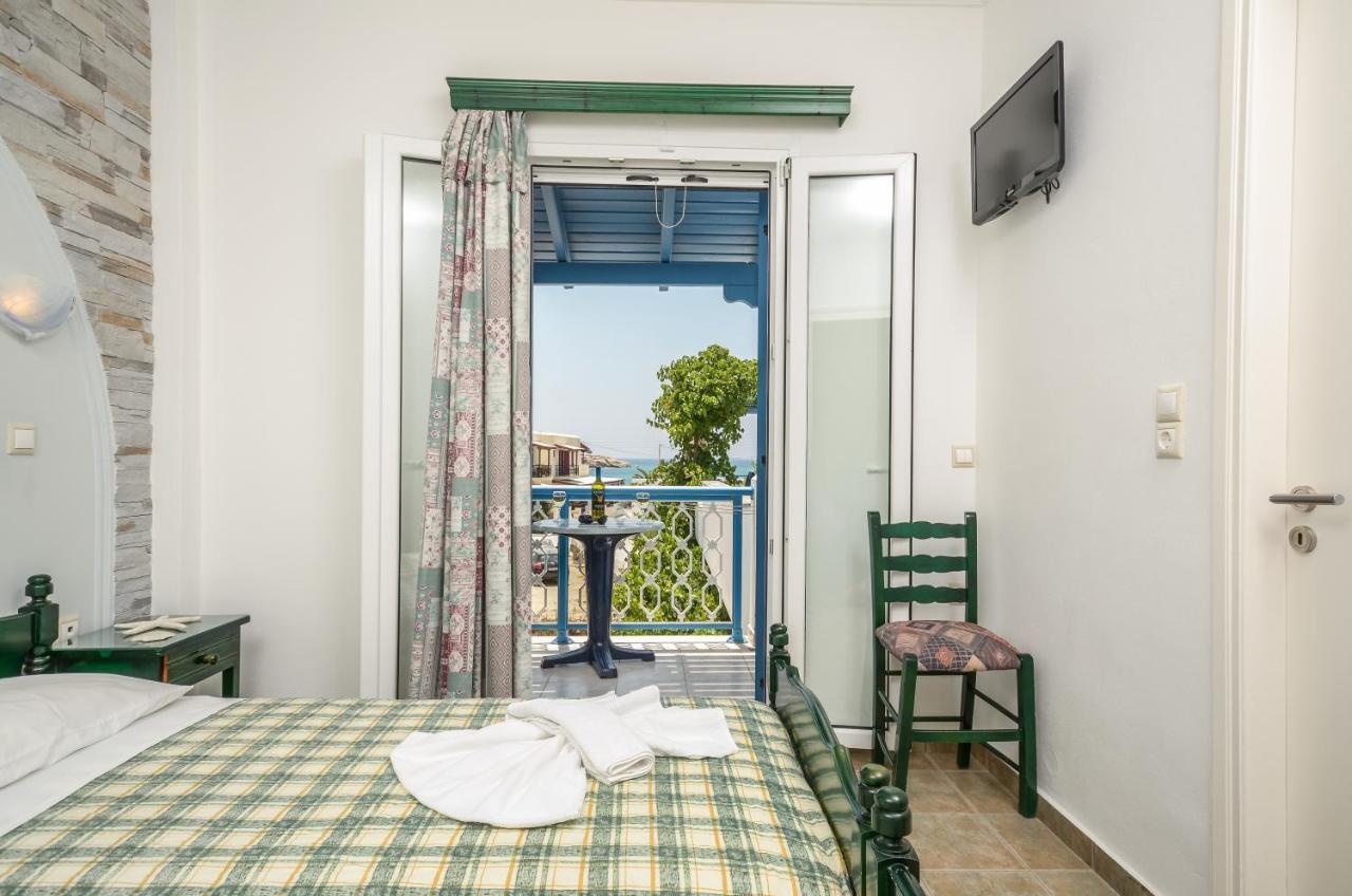 Polemis Studios & Apartments Agia Anna  Buitenkant foto